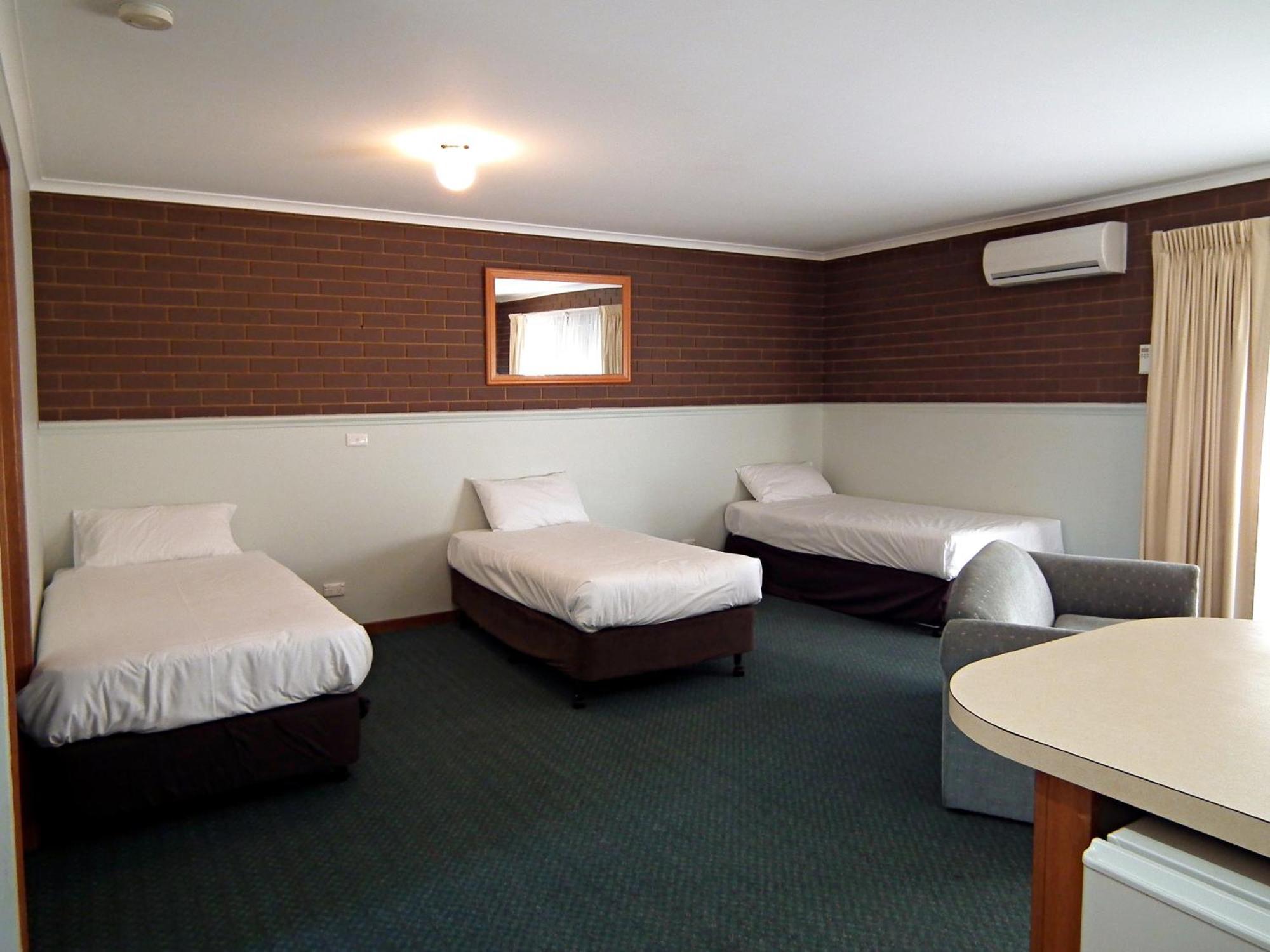 Cobram Barooga Golf Resort Phòng bức ảnh