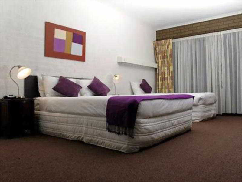 Cobram Barooga Golf Resort Phòng bức ảnh